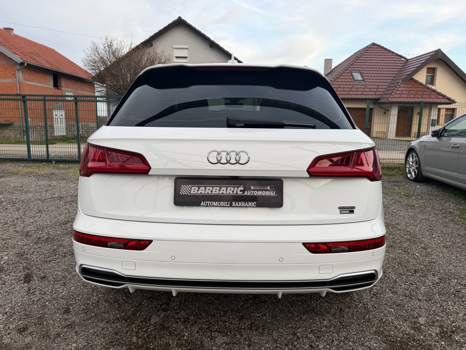 Audi Q5 2.0 TDI quattro,190KS,S-tronic,ACC,S-line,Veliki servis, fotografija 6