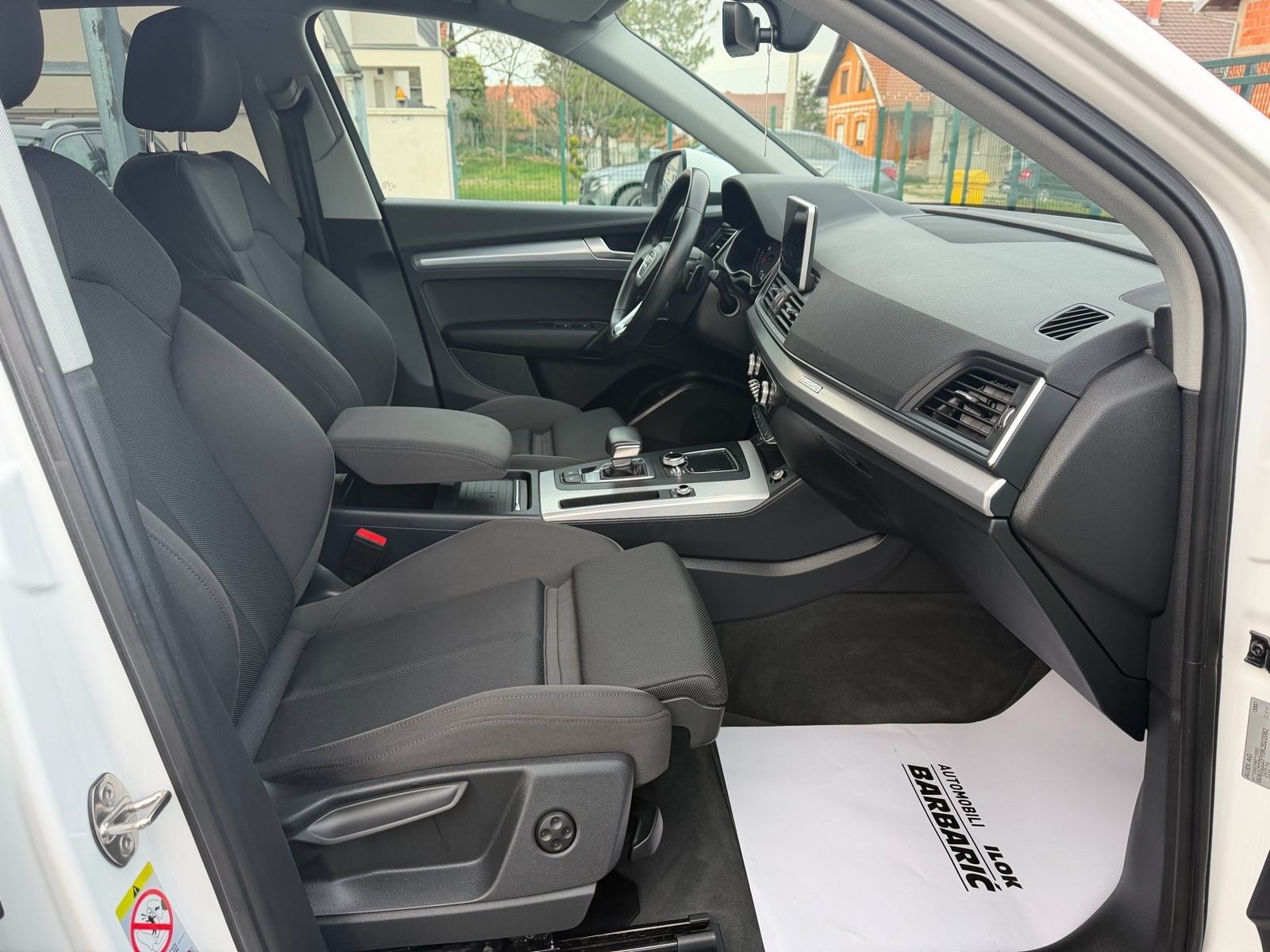 Audi Q5 2.0 TDI quattro,190KS,S-tronic,ACC,S-line,Veliki servis, fotografija 19