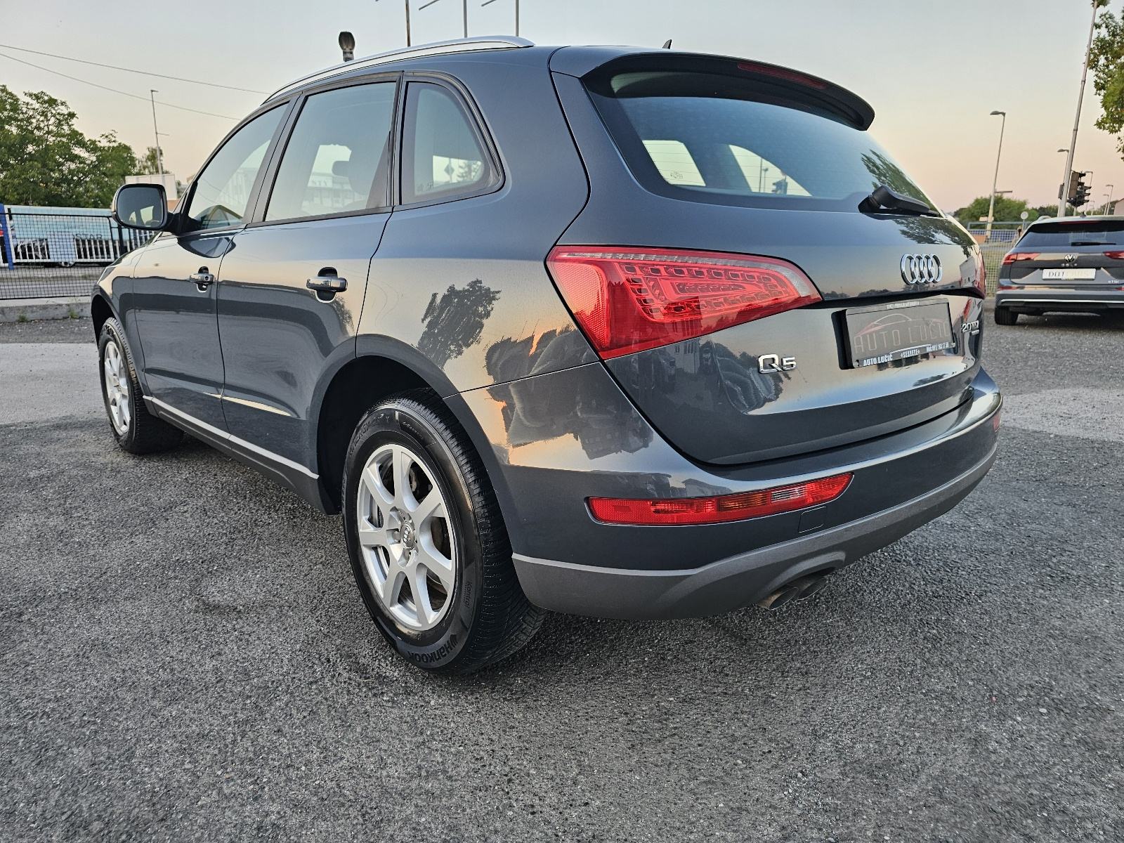 Audi Q5 2,0 TDI QUATTRO ***TOP-STANJE***NAVIGACIJA***XENON***, fotografija 7