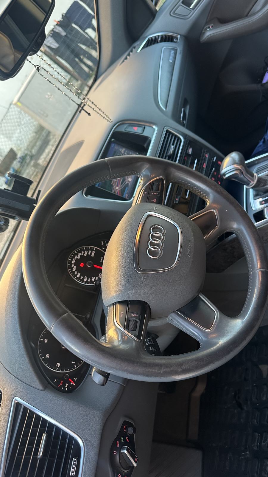 Audi Q5 2,0 TDI, fotografija 9