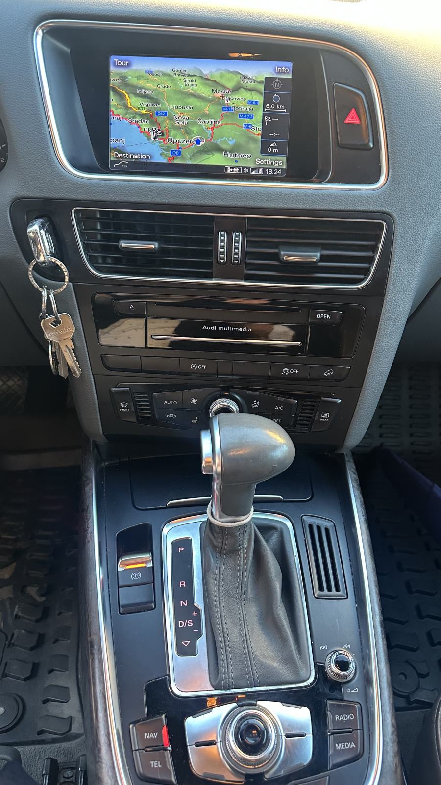 Audi Q5 2,0 TDI, fotografija 11