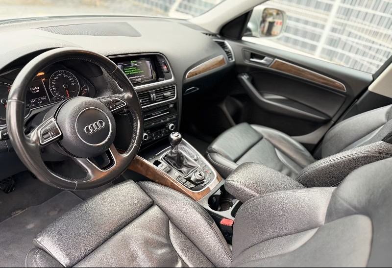 Audi Q5 2,0TDI,Navi,Koža,Sport.sjedala,Bi-xenon,LED,Alu,CD izmjenjivač, fotografija 9