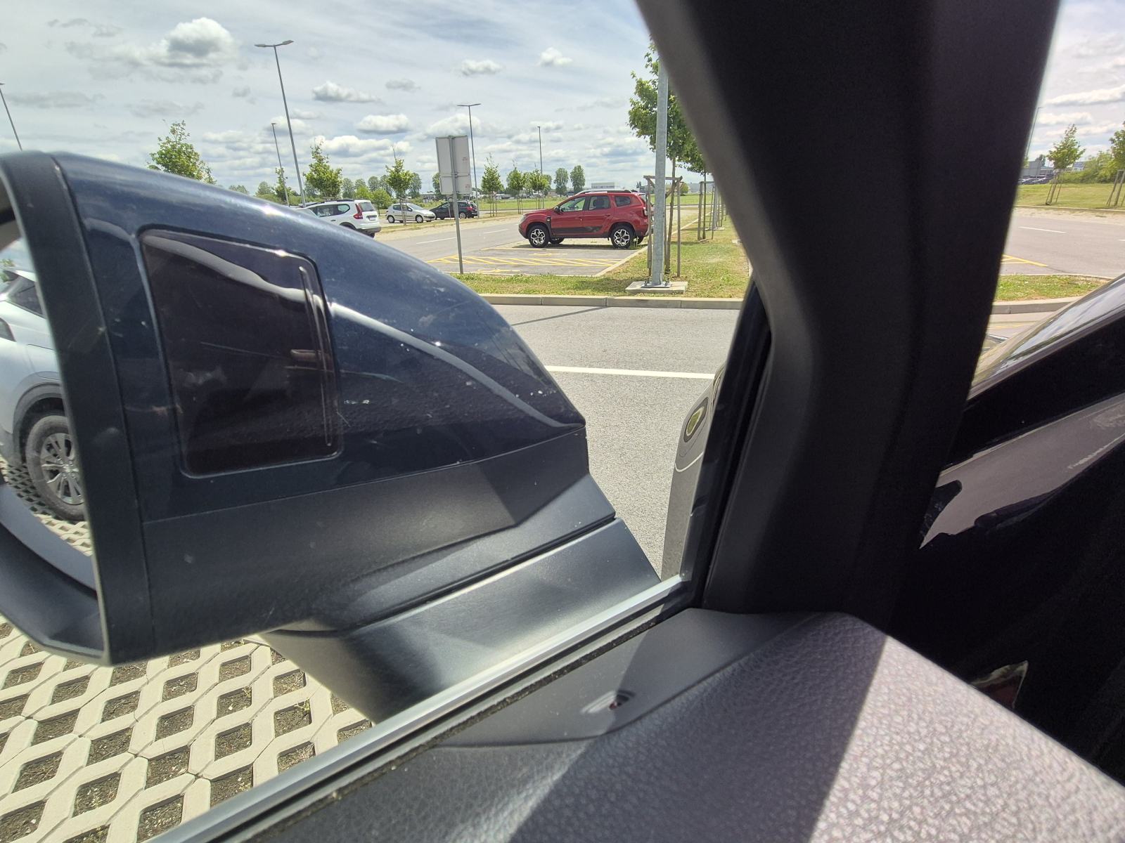 Audi Q5 2,0 TDI s line ,pano, 190ks, virtual, fotografija 9