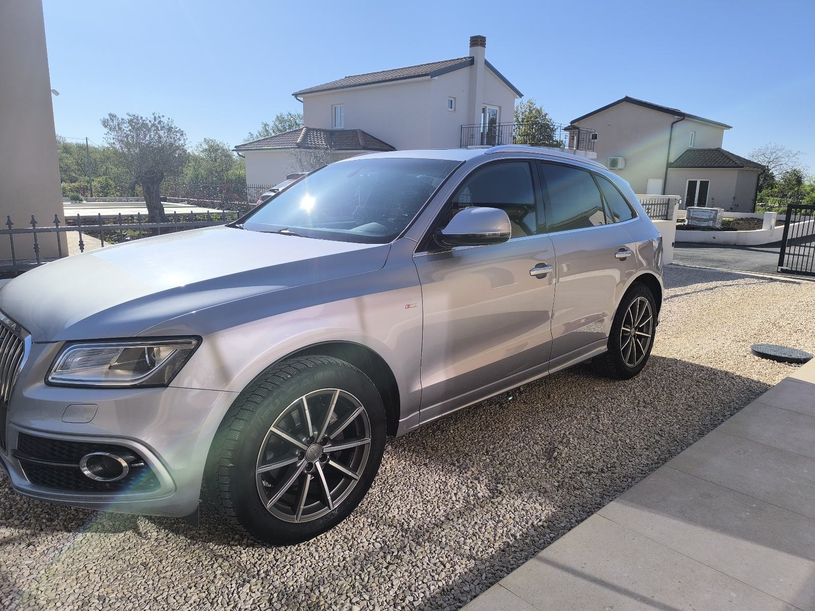 Audi Q5 2,0 TDI, fotografija 2
