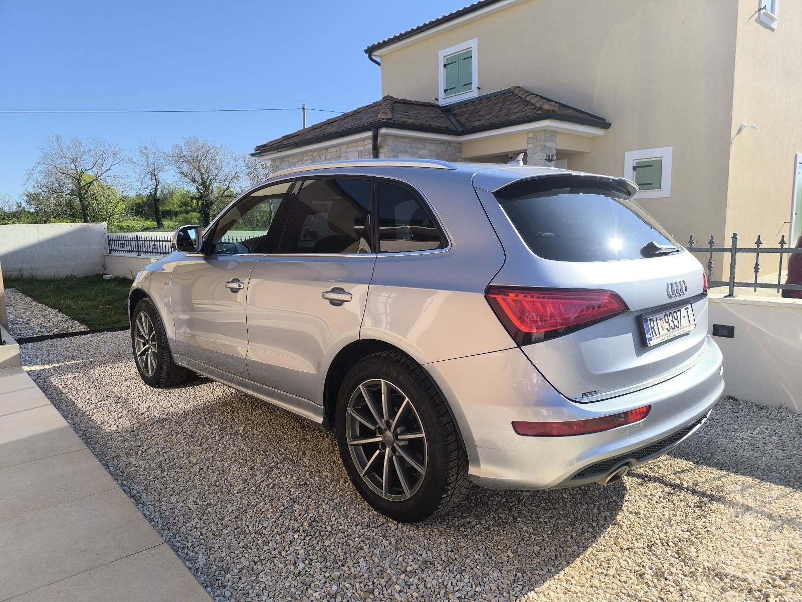 Audi Q5 2,0 TDI, fotografija 4