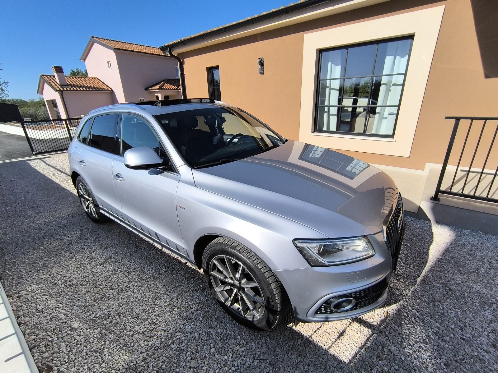Audi Q5 2,0 TDI, fotografija 8