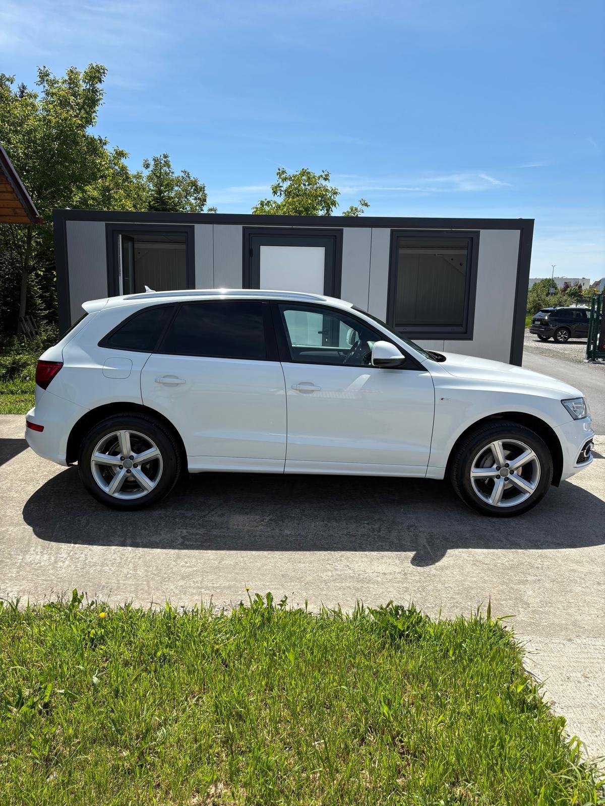 Audi Q5 2,0 TDI quattro S-tronic S line, fotografija 5