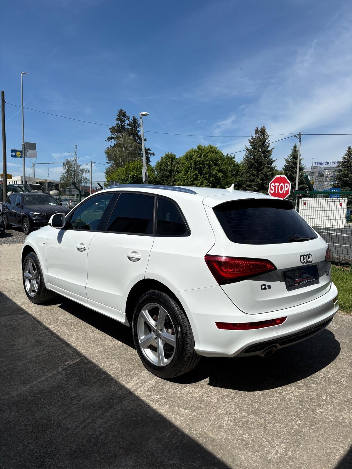 Audi Q5 2,0 TDI quattro S-tronic S line, fotografija 8