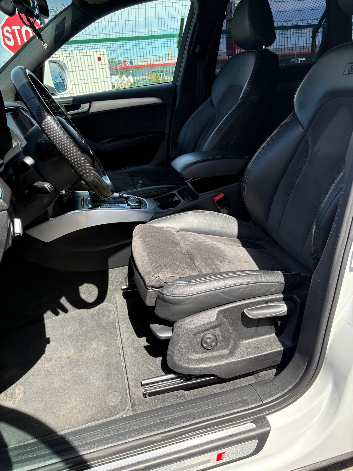 Audi Q5 2,0 TDI quattro S-tronic S line, fotografija 11