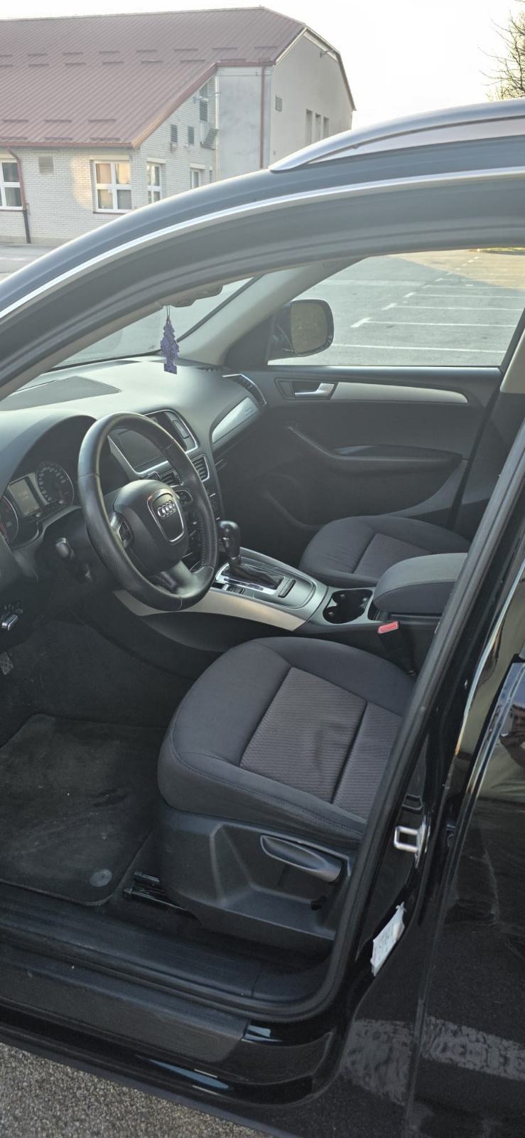 Audi Q5 2,0 TDI S-tronic Quattro. Odličan . Reg 07/27, fotografija 15