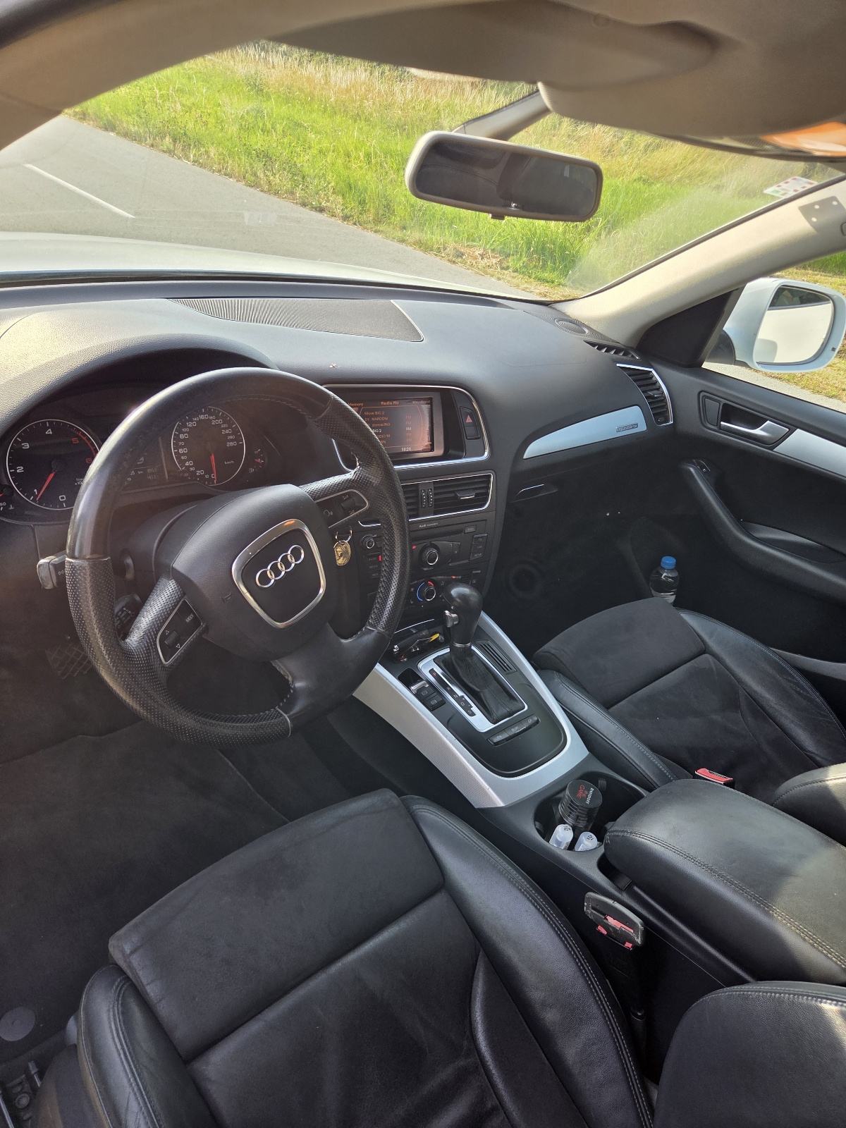Audi Q5 2,0 TDI S-tronic Quattro, fotografija 9