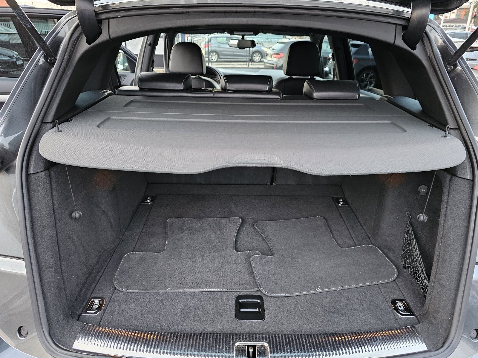 Audi Q5 2,0 TDI S-tronic ***TRI PUTA S-LINE***HR-VOZILO***TOP-STANJE**, fotografija 11