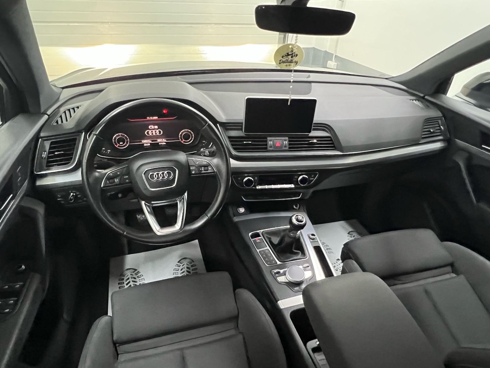 Audi Q5 2,0 TDI , VELIKA NAVIGACIJA , ALU , AMBIENT LIGHTING , 29.990e, fotografija 15