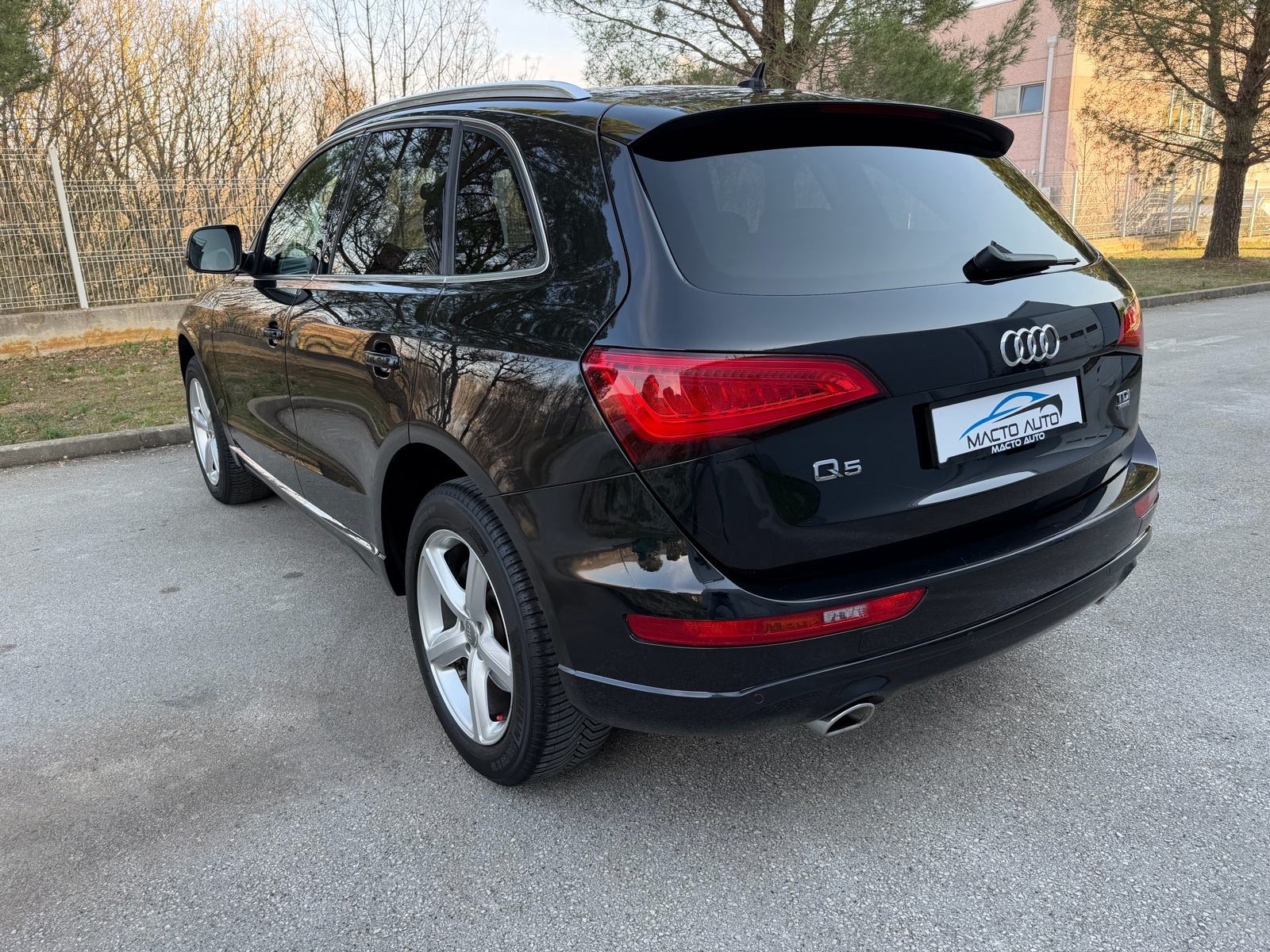 Audi Q5 3,0 TDI , automatik , S - LINE!!! BESPRIJEKORAN!!!!!, fotografija 12