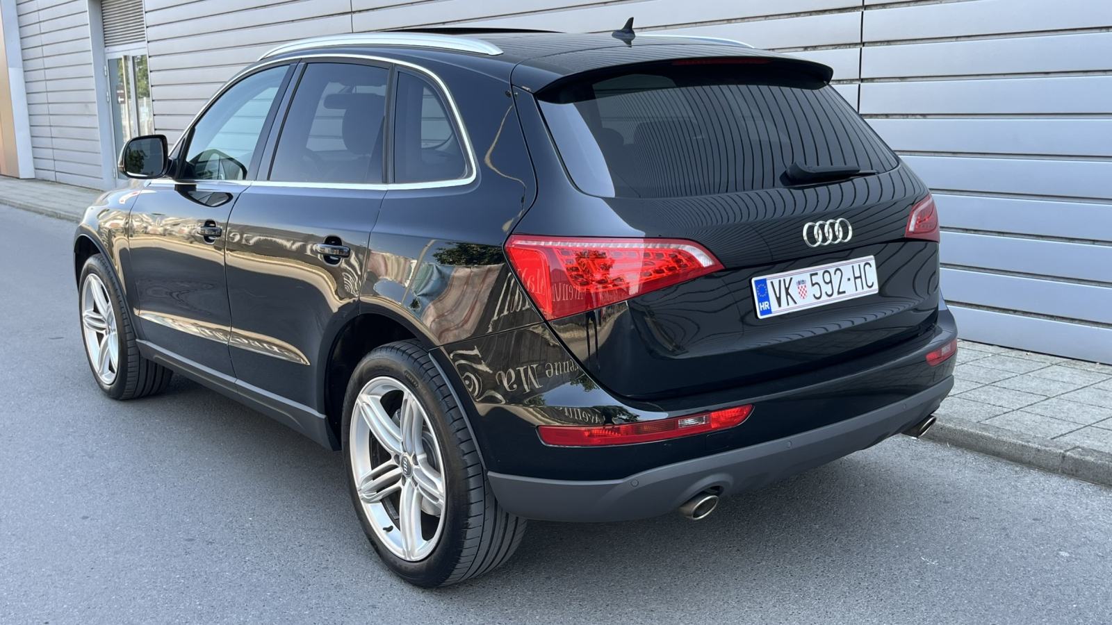 Audi Q5 3,0 TDI S-Tronic PANORAMA, KOŽA, ALU 20'', XENON, fotografija 5