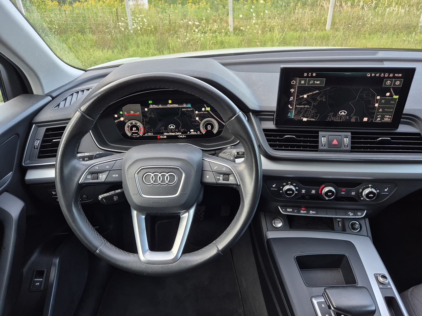 Audi Q5 35 TDI, AUTOMATIK, 2022., REDIZAJN, TOP STANJE, SERVISNA, REG., fotografija 10