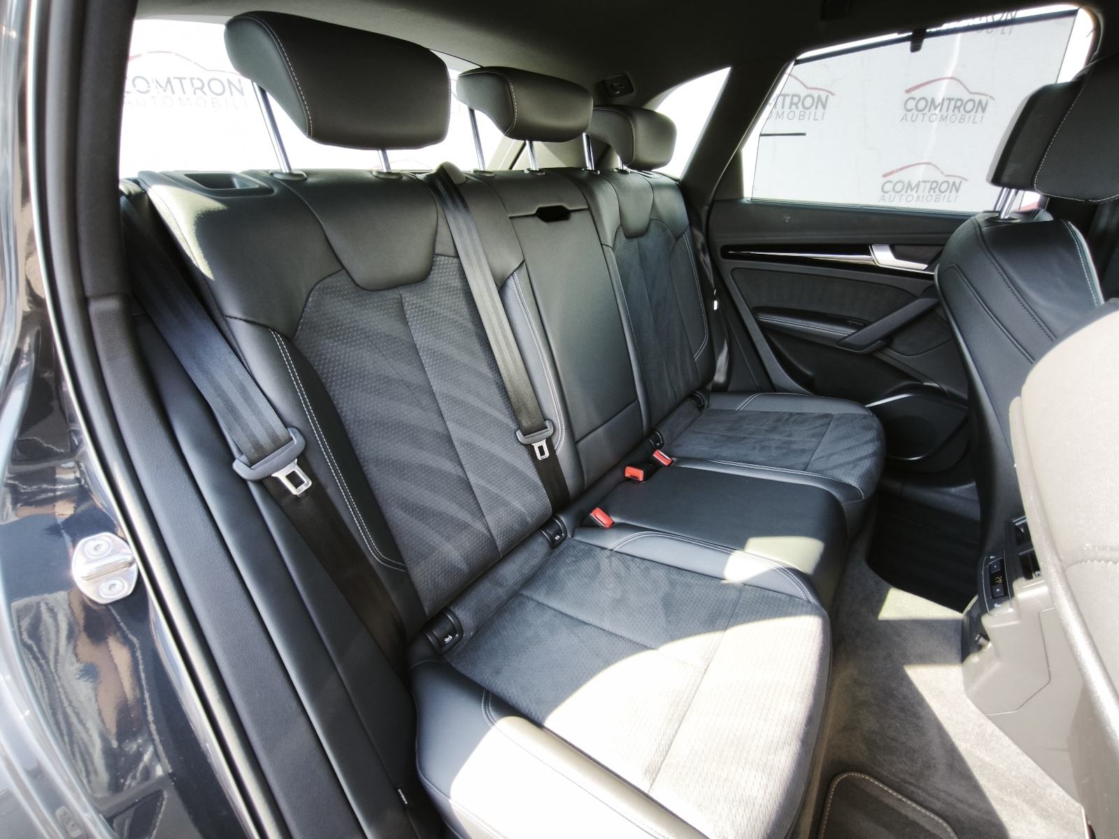 Audi Q5 35 TDI AUTOMATIK*KAMERA, VIRTUAL, F1, GRIJANJE SJEDALA*U PDVu*, fotografija 18