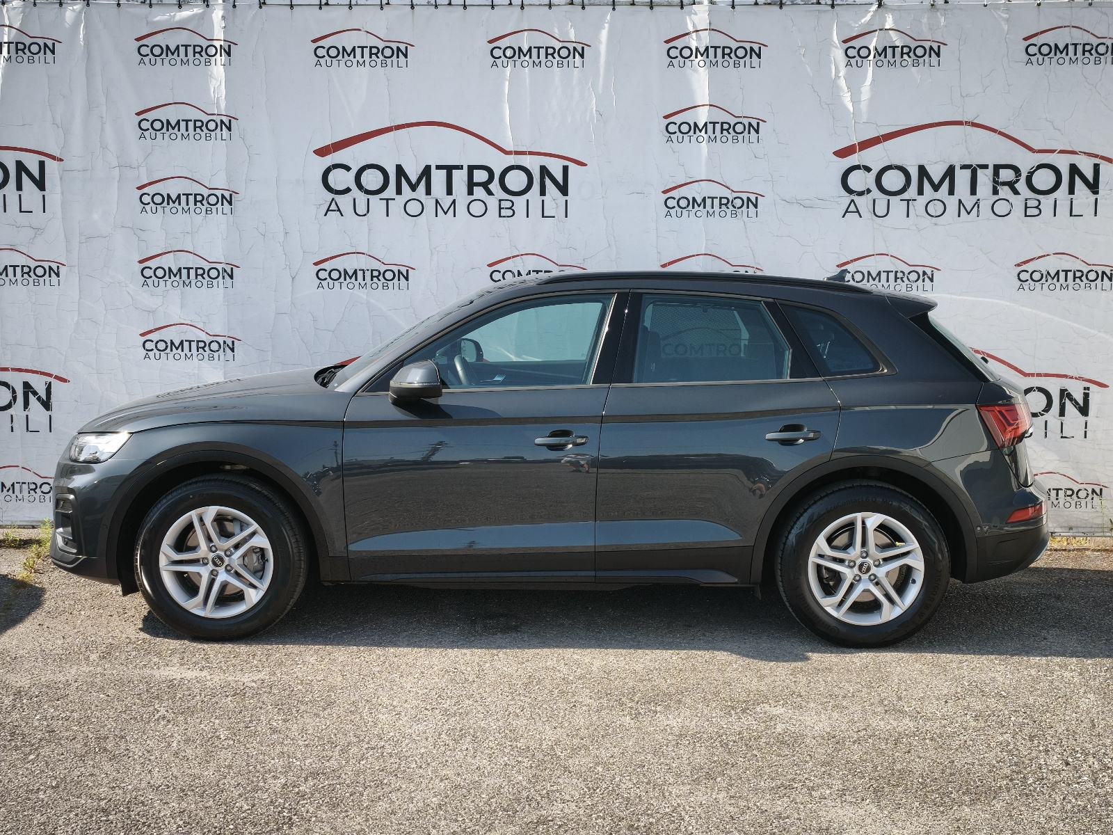 Audi Q5 35 TDI AUTOMATIK*KAMERA, VIRTUAL, F1, GRIJANJE SJEDALA*U PDVu*, fotografija 4