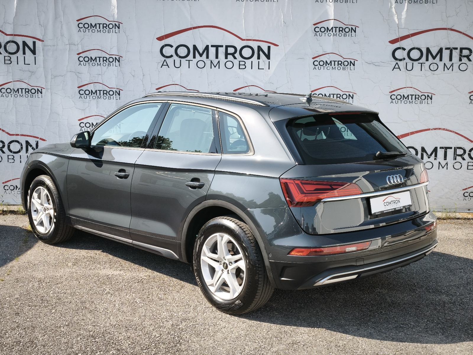 Audi Q5 35 TDI AUTOMATIK*KAMERA, VIRTUAL, F1, GRIJANJE SJEDALA*U PDVu*, fotografija 6