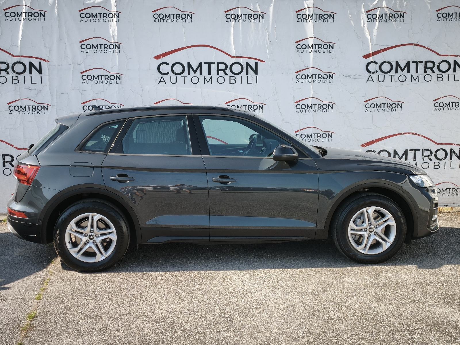 Audi Q5 35 TDI AUTOMATIK*KAMERA, VIRTUAL, F1, GRIJANJE SJEDALA*U PDVu*, fotografija 5