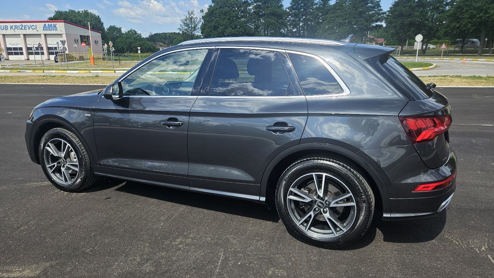 Audi Q5 35 TDI automatik Alu 19 s line, fotografija 2