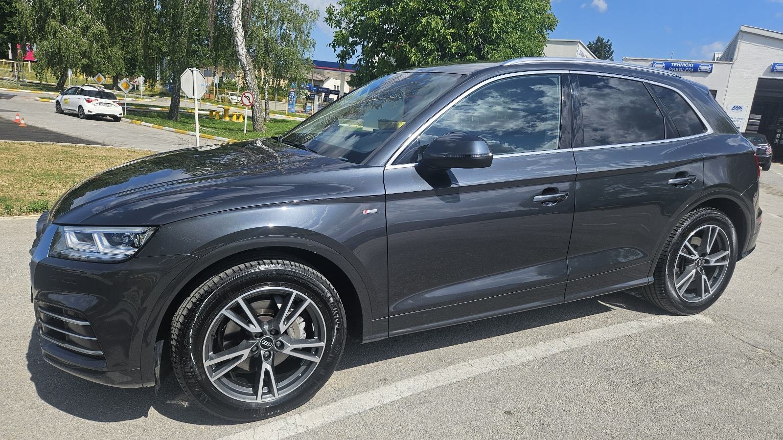 Audi Q5 35 TDI automatik Alu 19 s line, fotografija 14