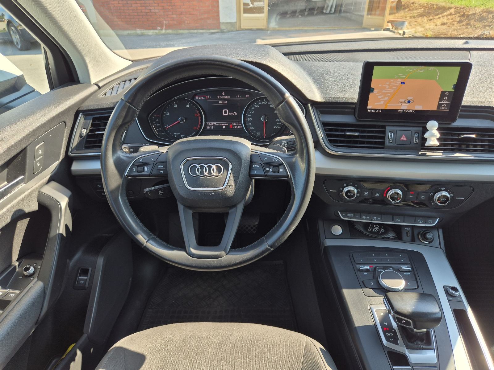 Audi Q5 35 TDI Quattro automatik **LED F1 Volan Navi Alu Park. Senz**, fotografija 13