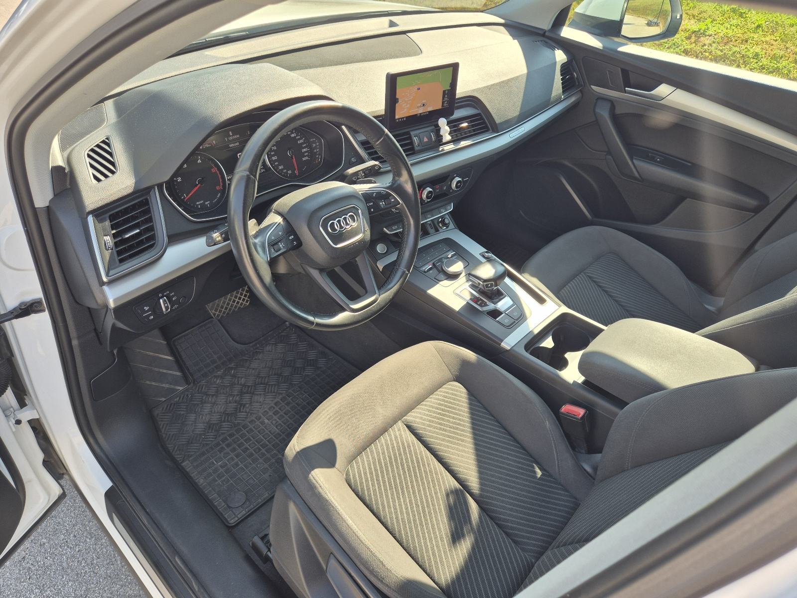 Audi Q5 35 TDI Quattro automatik **LED F1 Volan Navi Alu Park. Senz**, fotografija 11