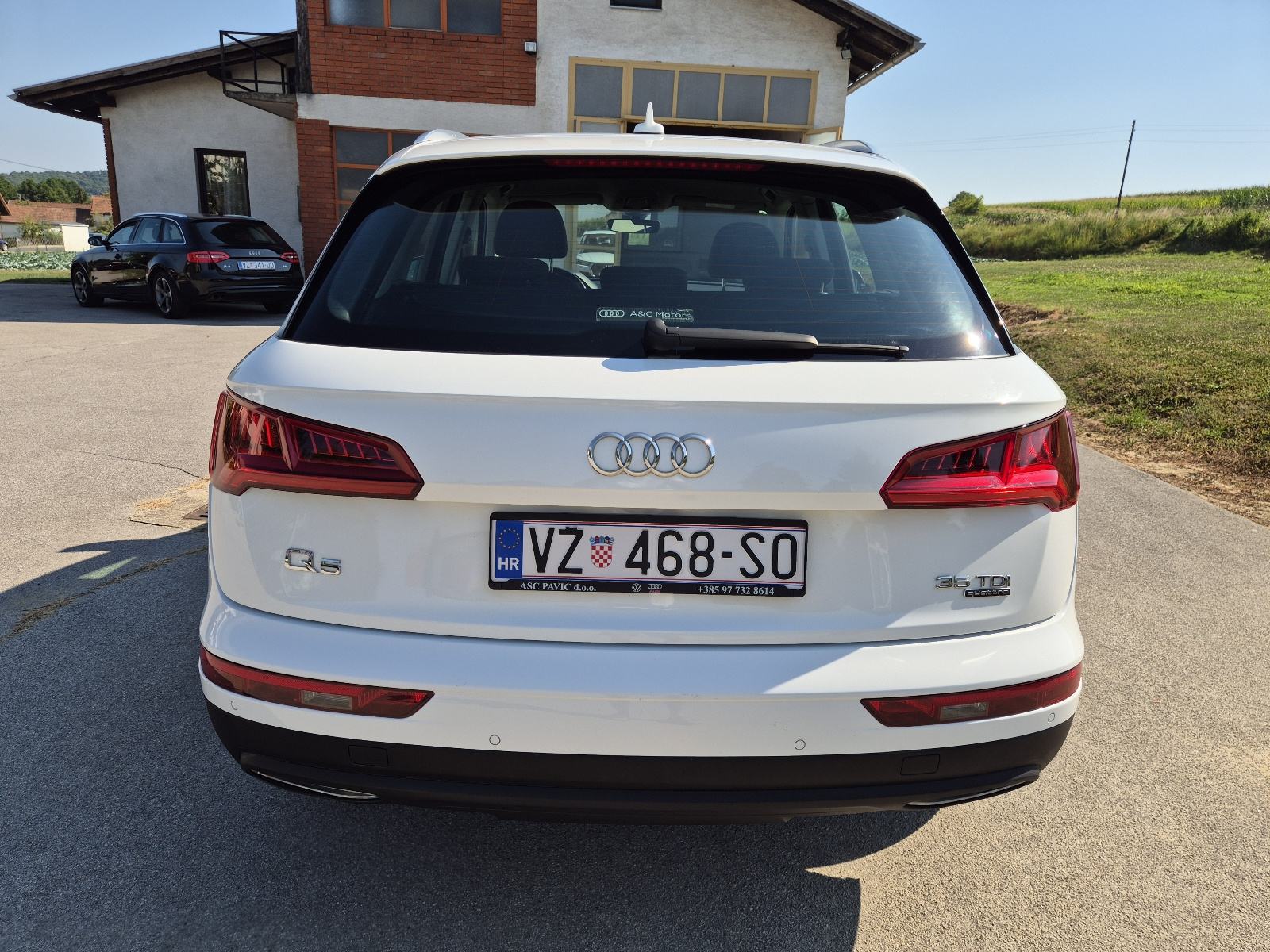 Audi Q5 35 TDI Quattro automatik **LED F1 Volan Navi Alu Park. Senz**, fotografija 8