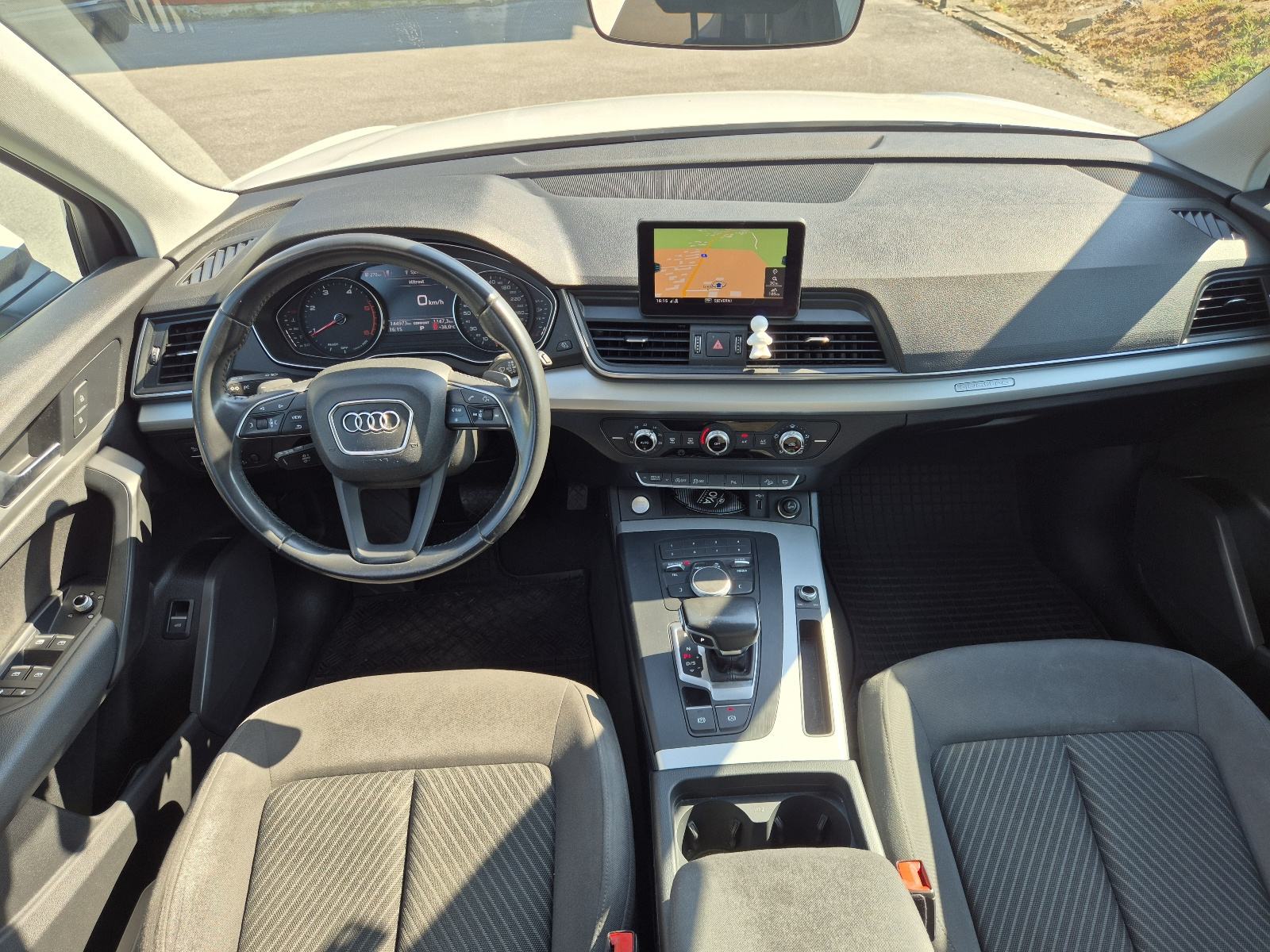 Audi Q5 35 TDI Quattro automatik **LED F1 Volan Navi Alu Park. Senz**, fotografija 12