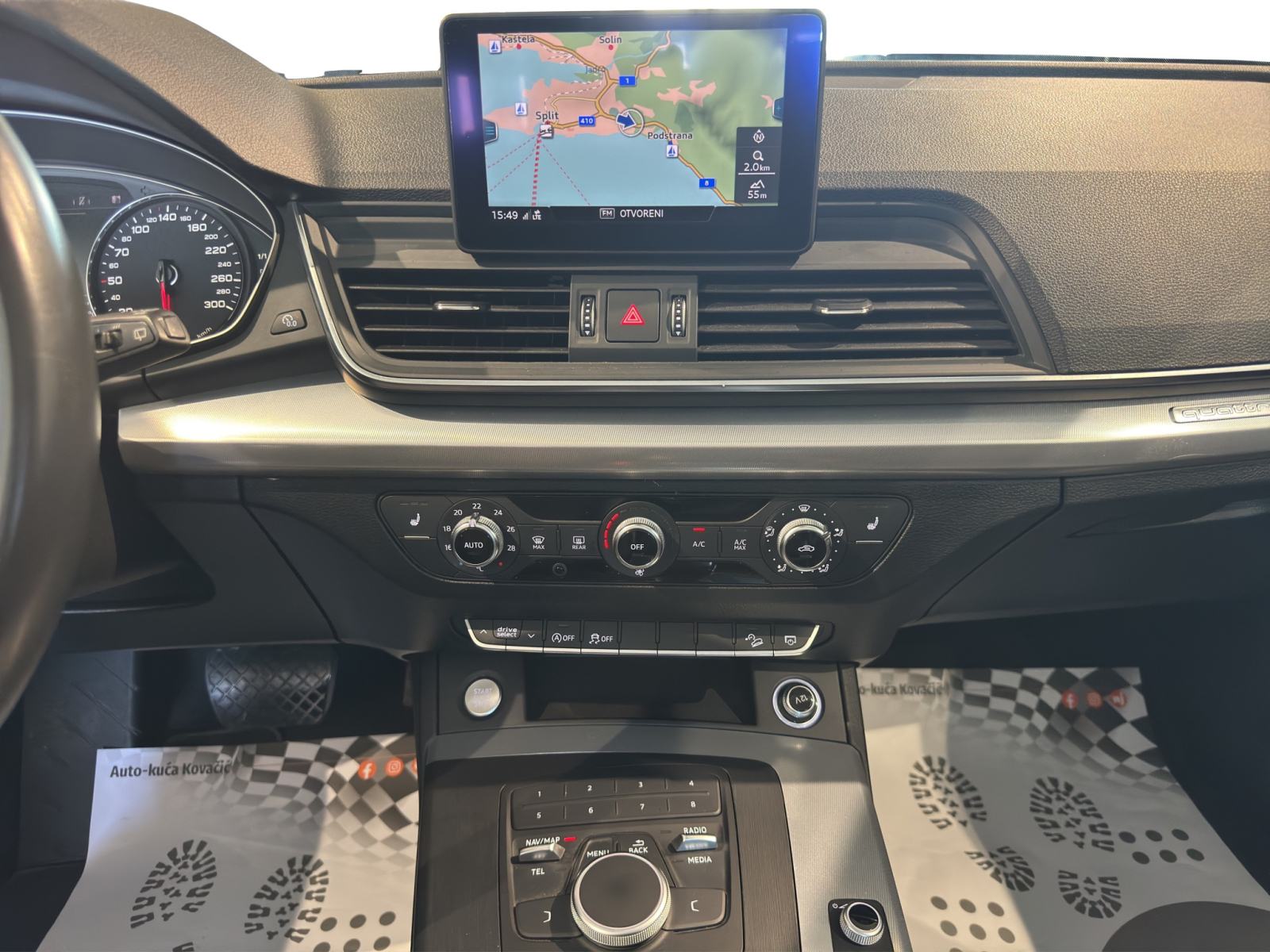 Audi Q5 35 TDI, fotografija 15