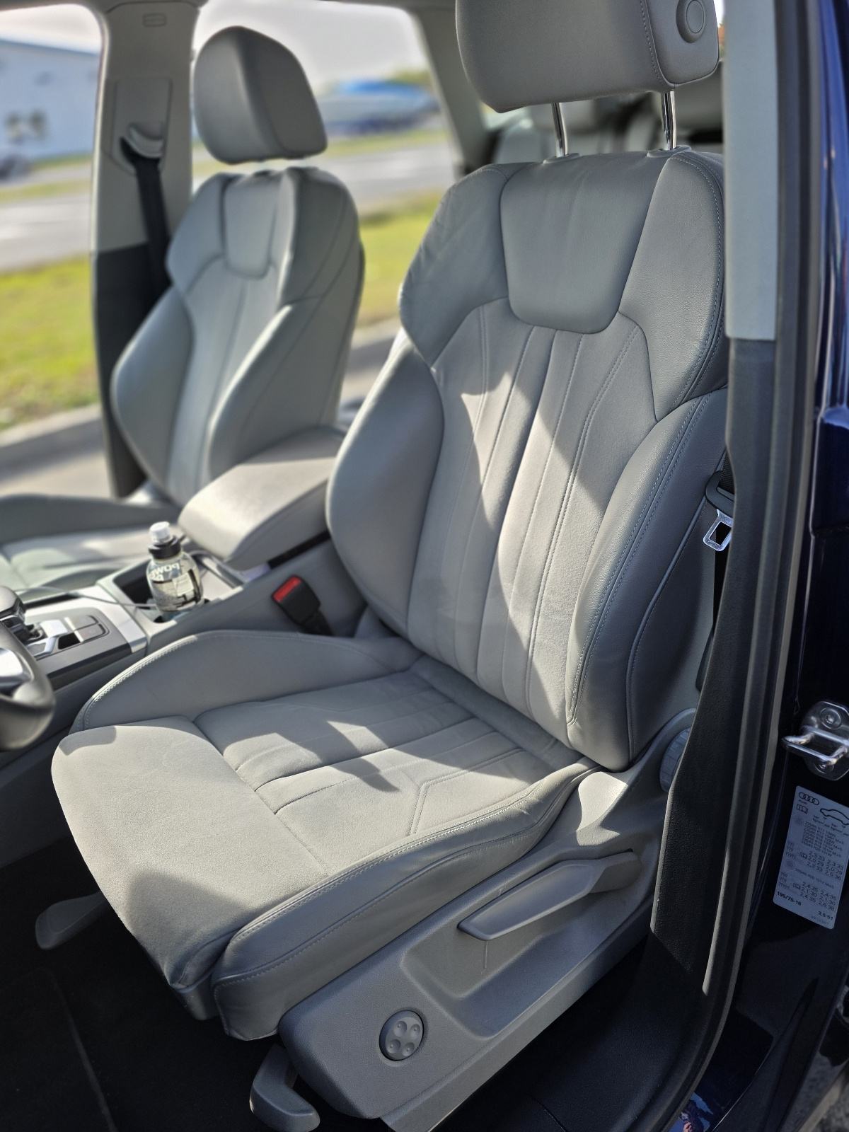 Audi Q5 40 TDI 2023g automatik QUATRO TOP STANJE, fotografija 13
