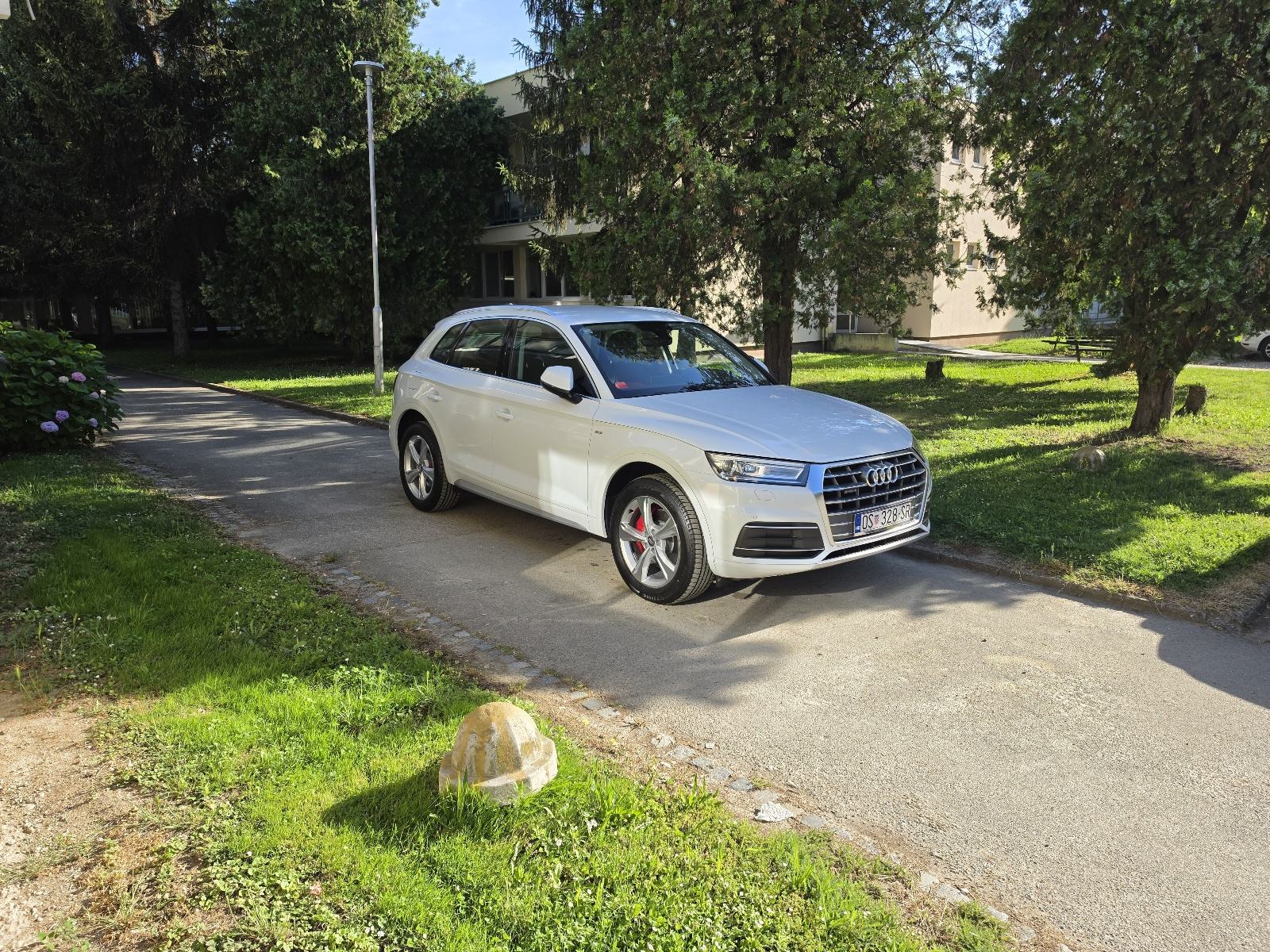 Audi Q5 40 TDI automatik, fotografija 11