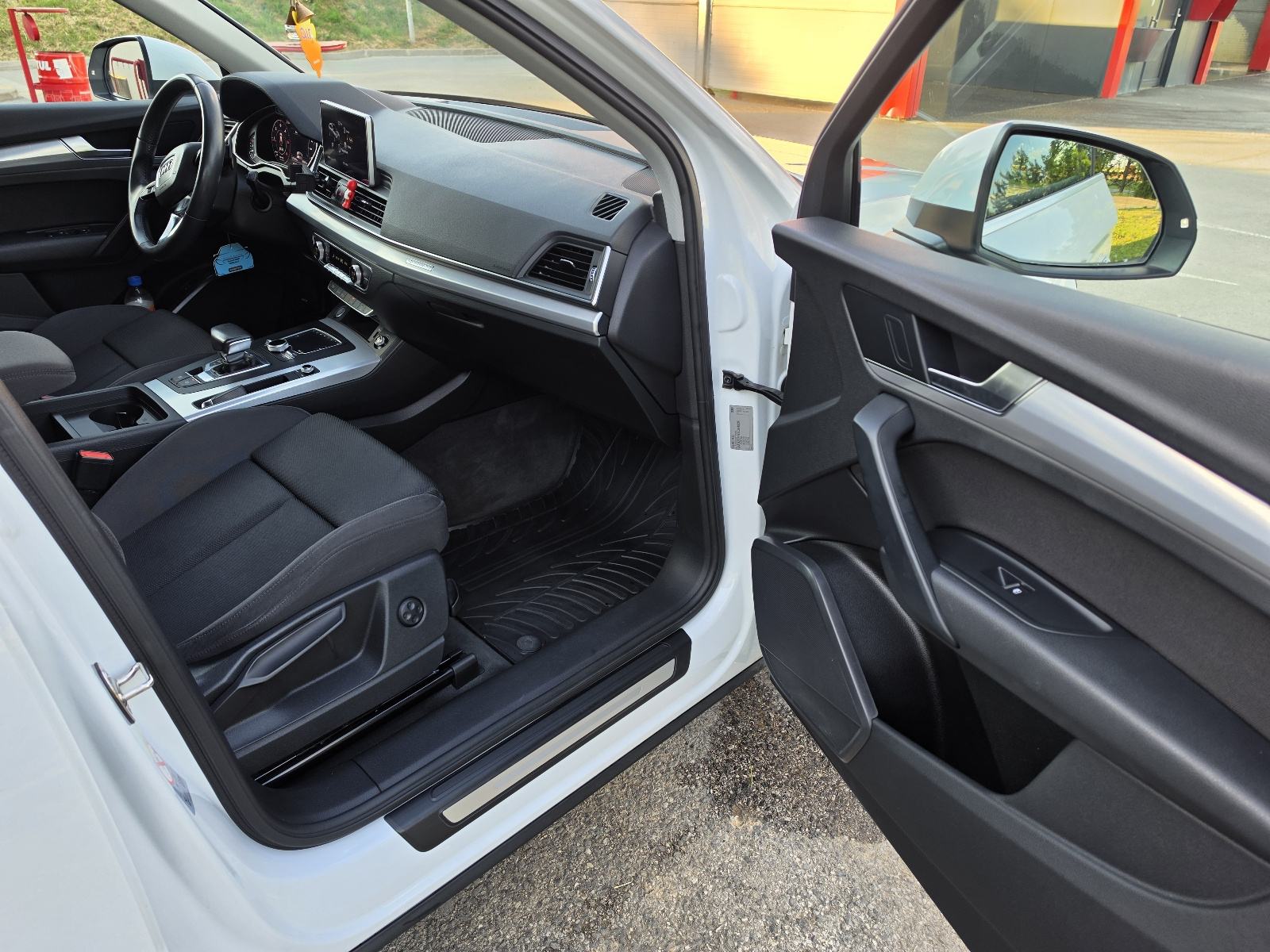 Audi Q5 40 TDI automatik, fotografija 18