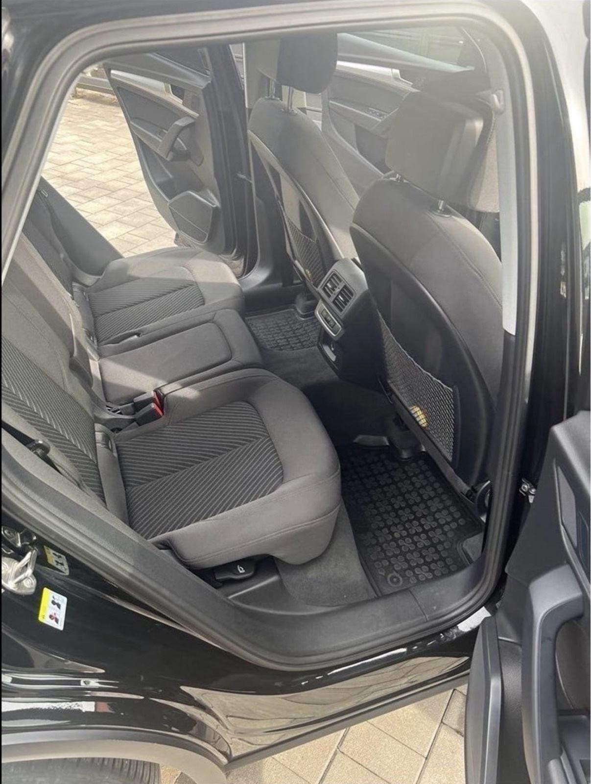 Audi Q5 40 Advance TDI automatik, fotografija 9