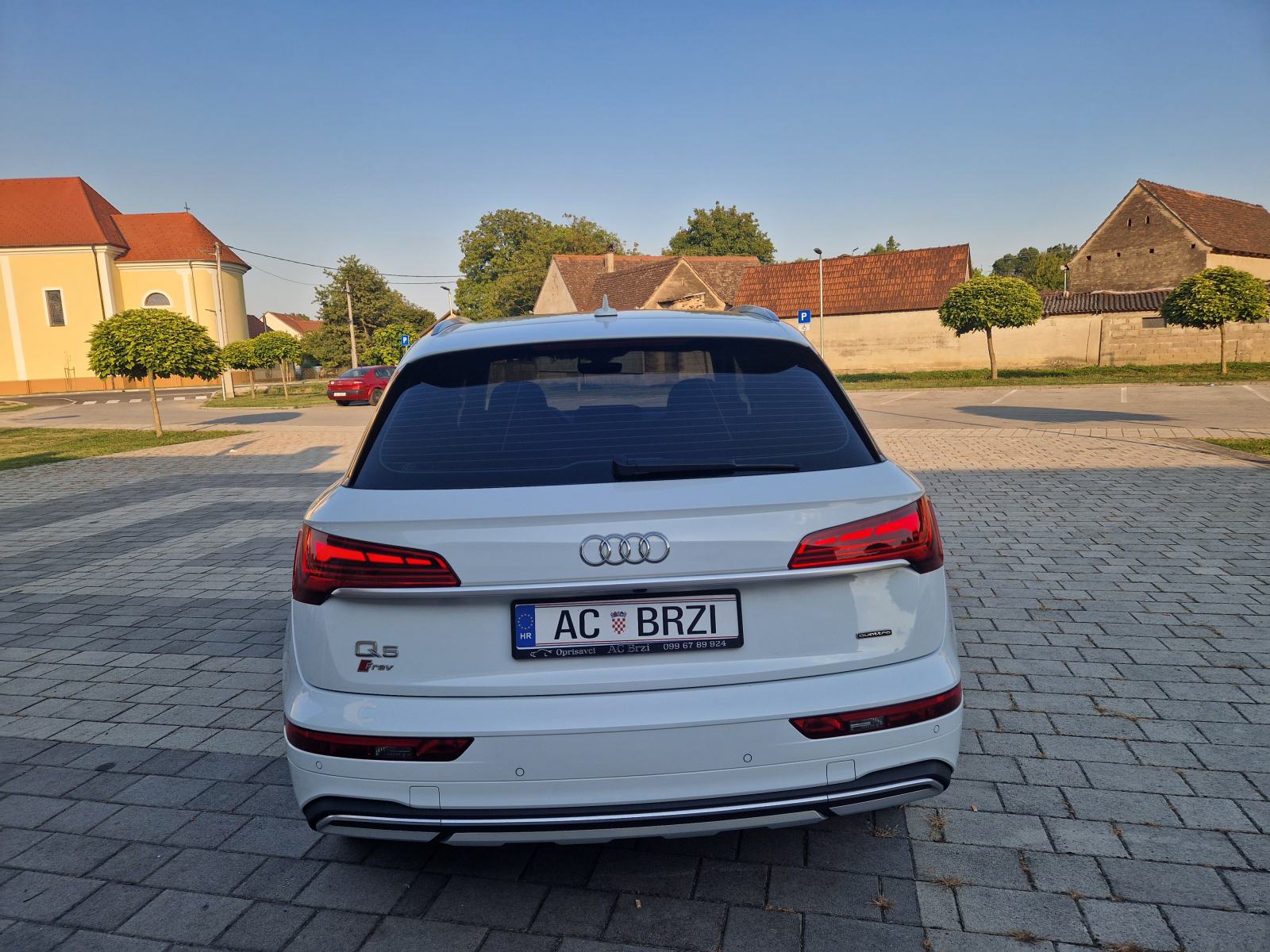 Audi Q5 40 TDI QUATTRO,automatik,Virtual,LED,kamera,LEASING,Zamjena, fotografija 5