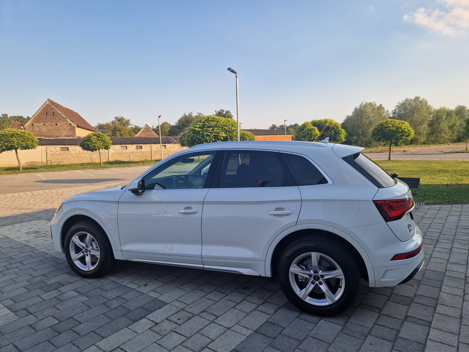 Audi Q5 40 TDI QUATTRO,automatik,Virtual,LED,kamera,LEASING,Zamjena, fotografija 3