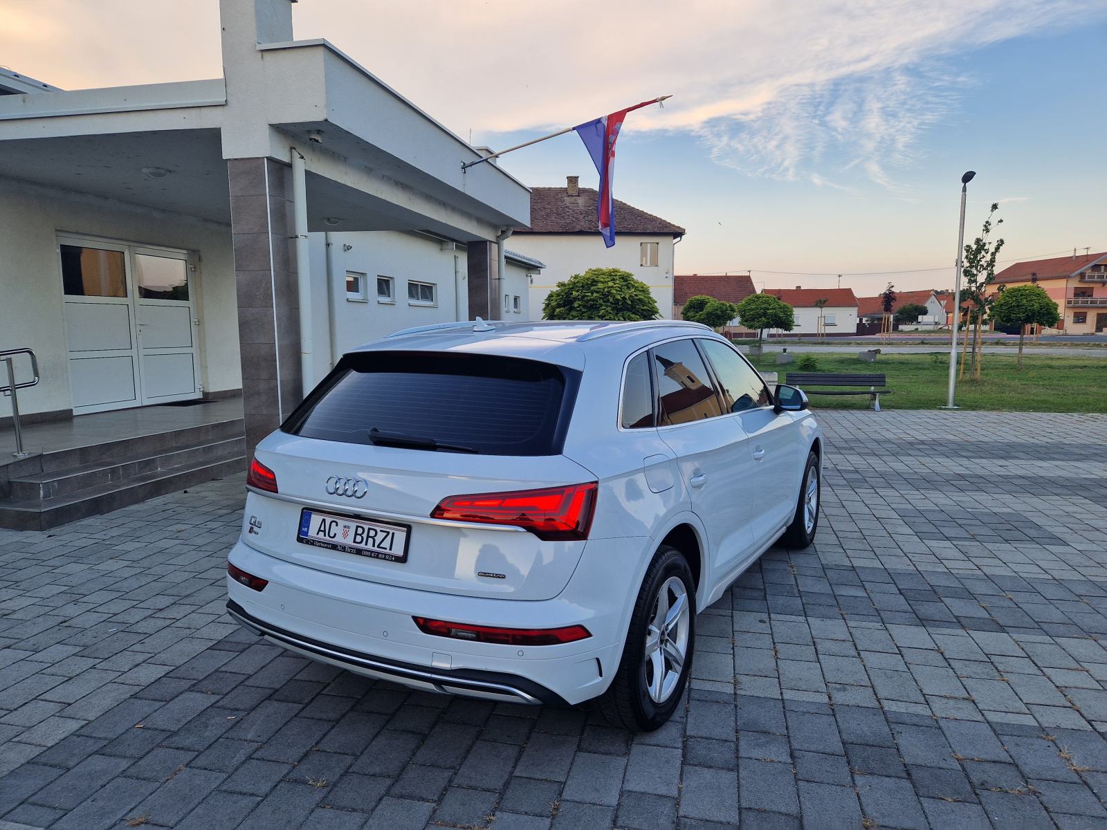 Audi Q5 40 TDI QUATTRO,automatik,Virtual,LED,kamera,LEASING,Zamjena, fotografija 6