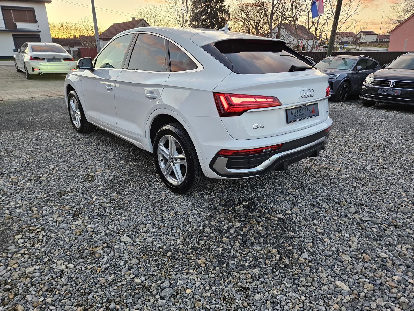 Audi Q5 40TDI SPORTBACK QUATTRO S LINE,REZERVIRANO, fotografija 4