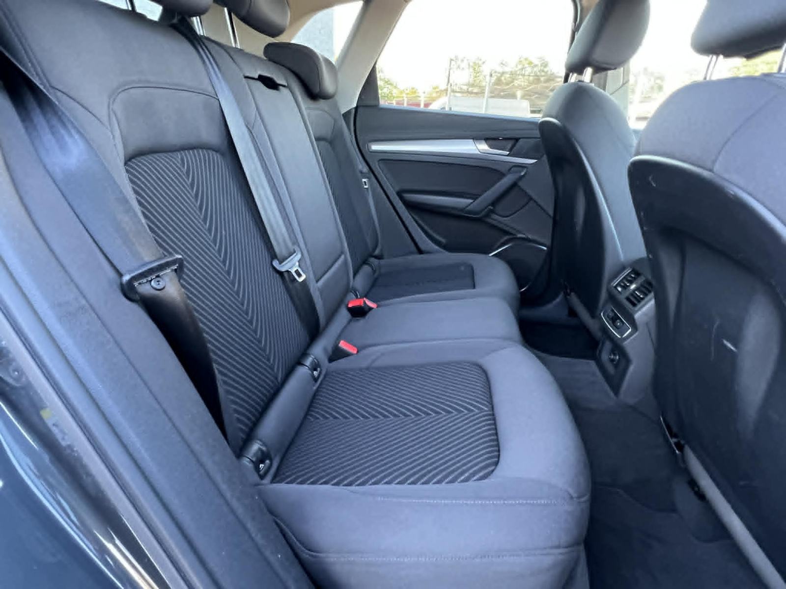 Audi Q5 40 TDI quattro, fotografija 11