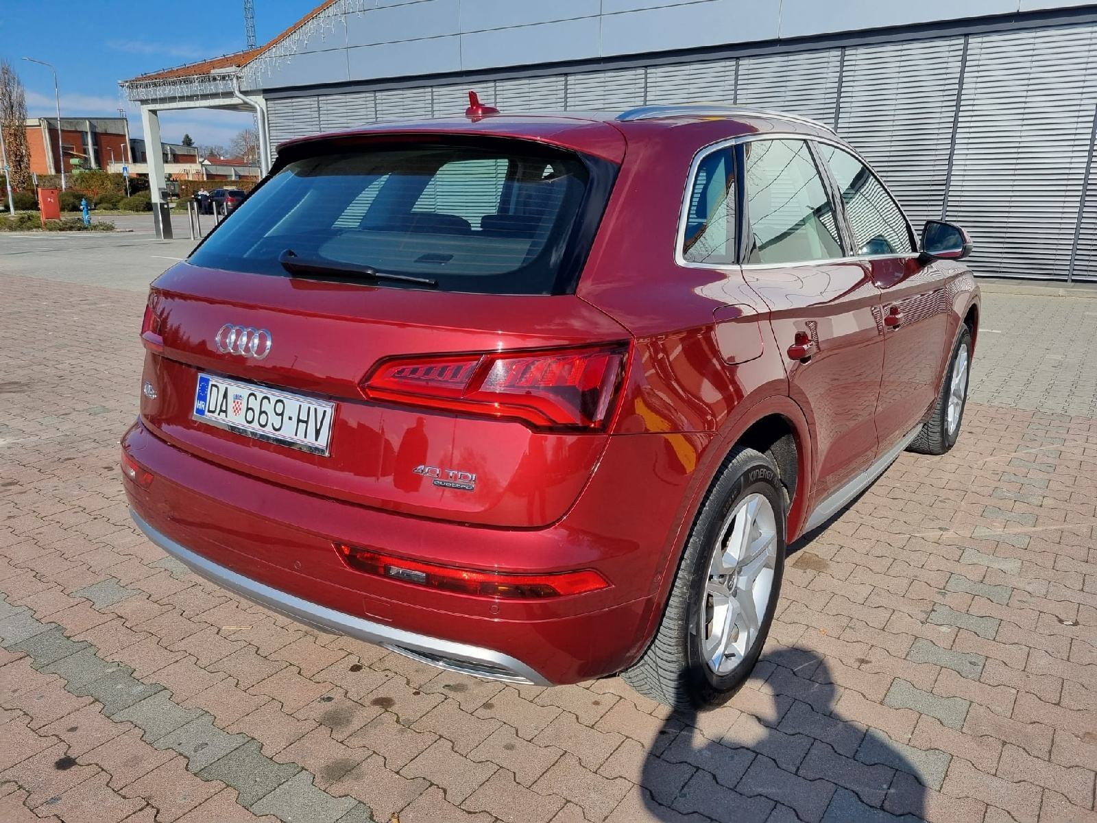 Audi Q5 40 TDI, fotografija 4