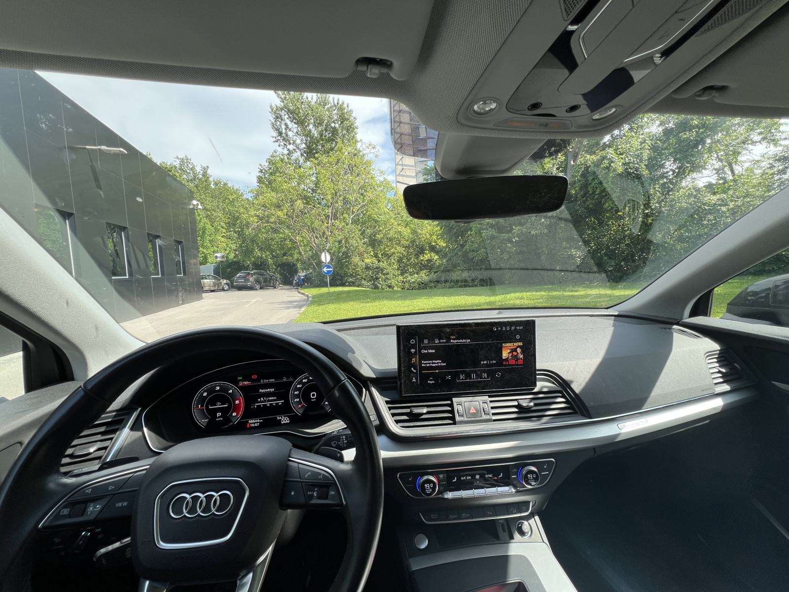 Audi Q5 40 TDI quattro S tr Advanced +, fotografija 8