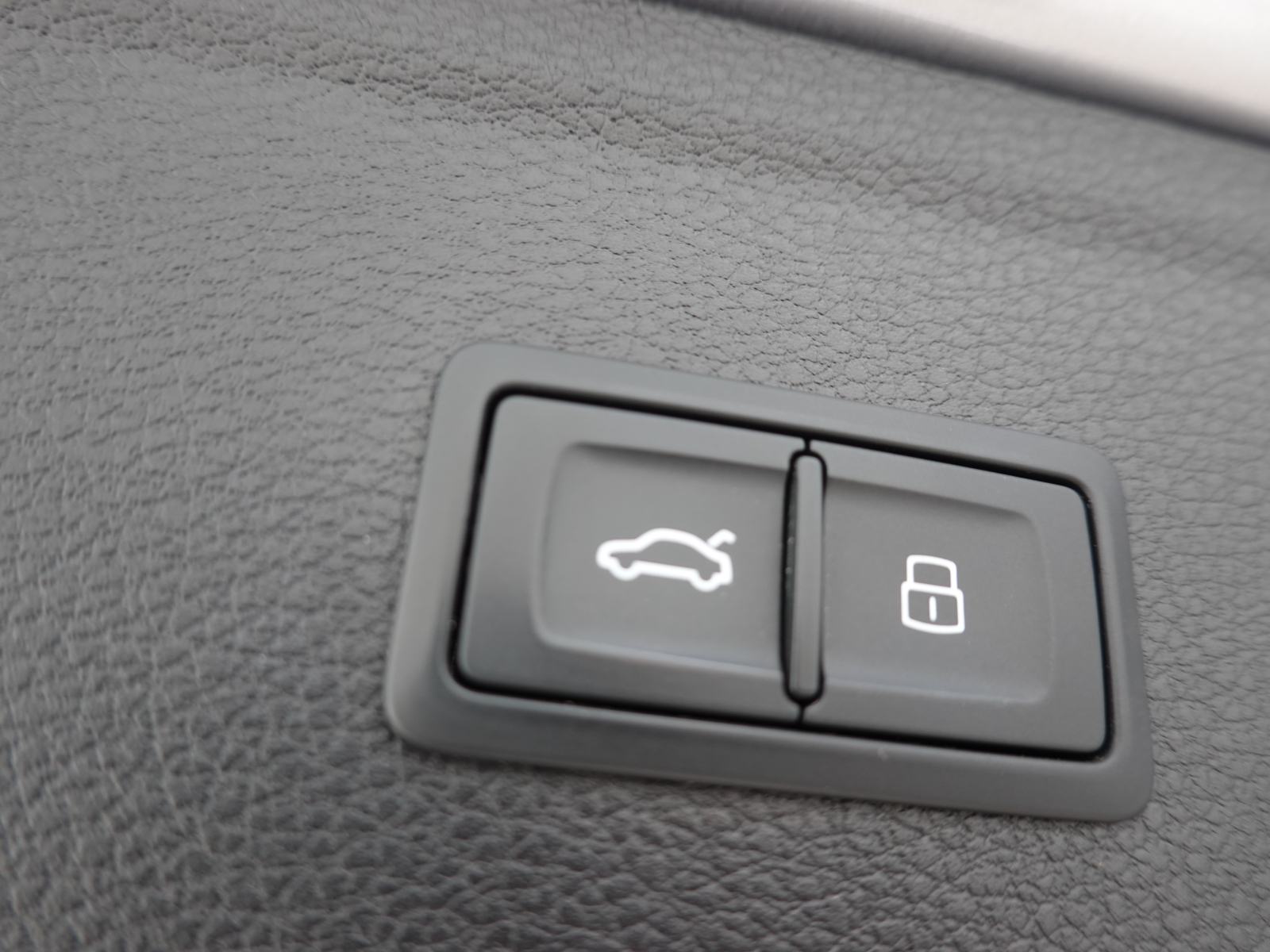 Audi Q5 40TDI S line Stronic Quattro+MATRIX+KEYLESS+KLJUKA, fotografija 12