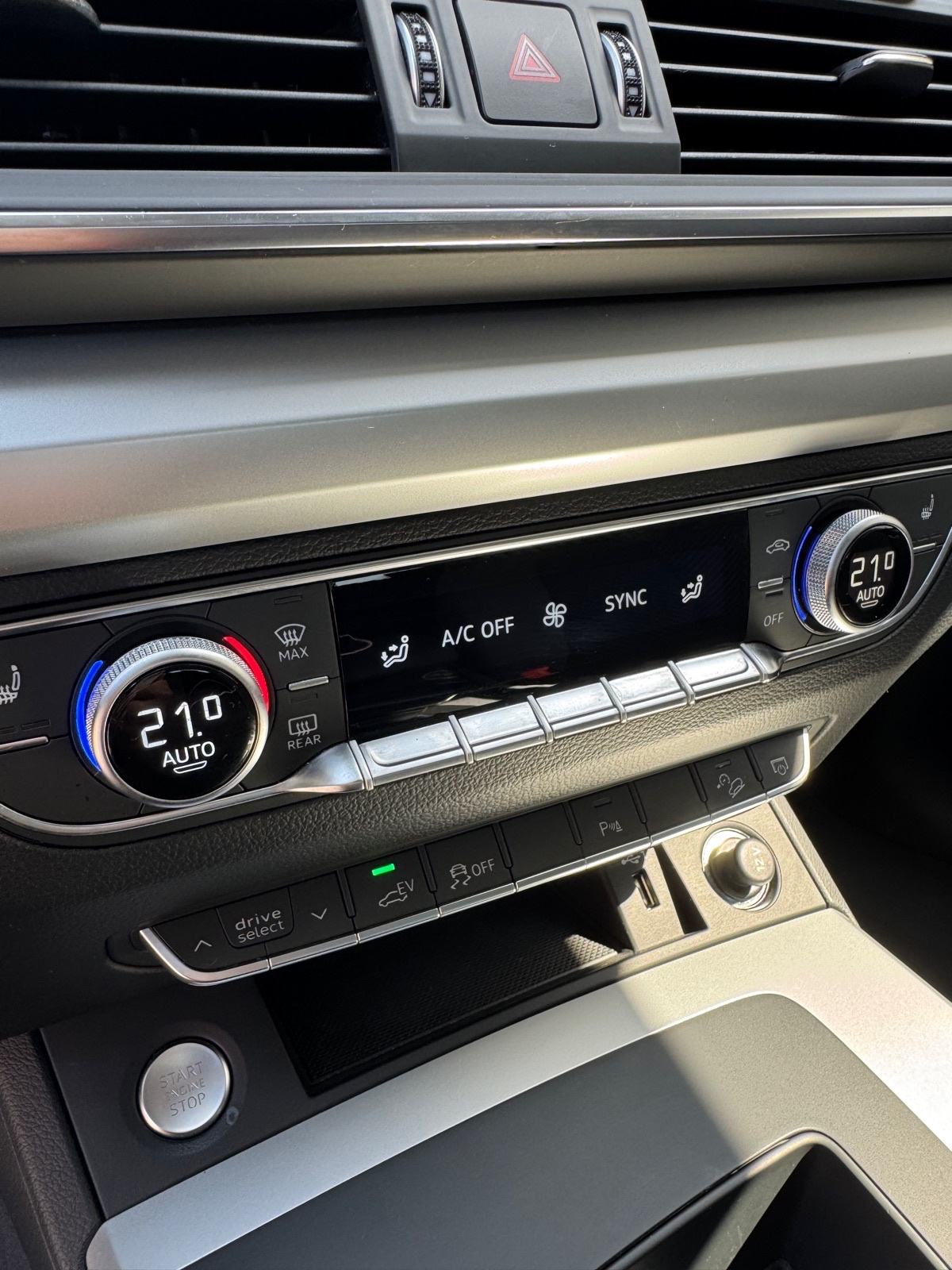 Audi Q5 50 TFSI quattro PHEV Advanced Jamstvo, fotografija 11