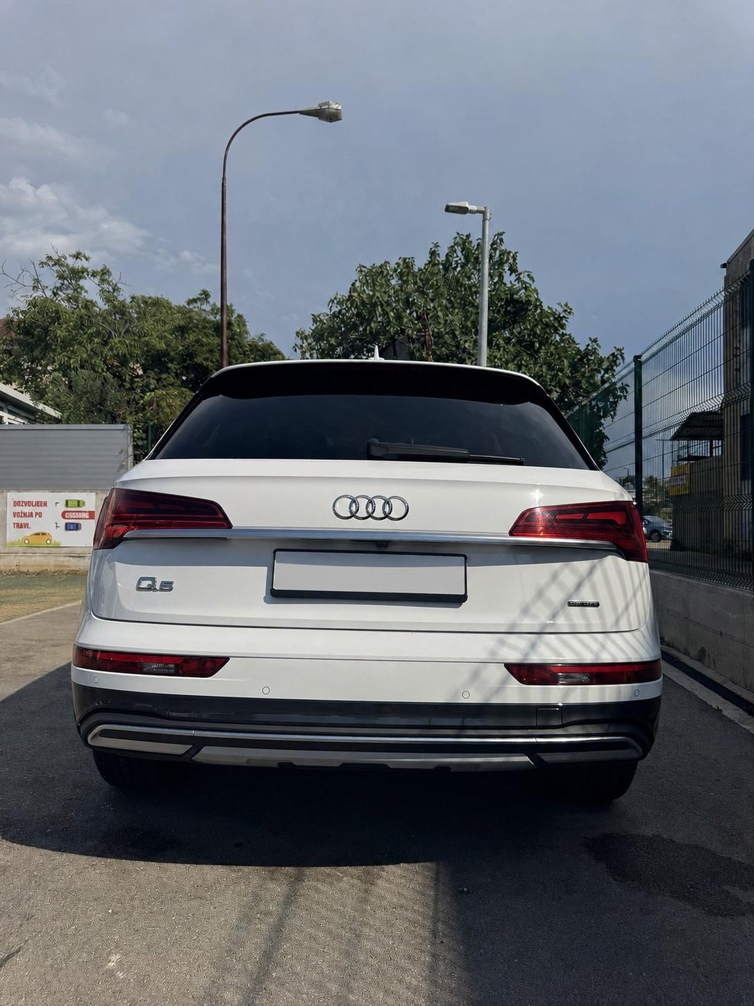 Audi Q5 50 TFSI quattro PHEV Advanced Jamstvo, fotografija 4