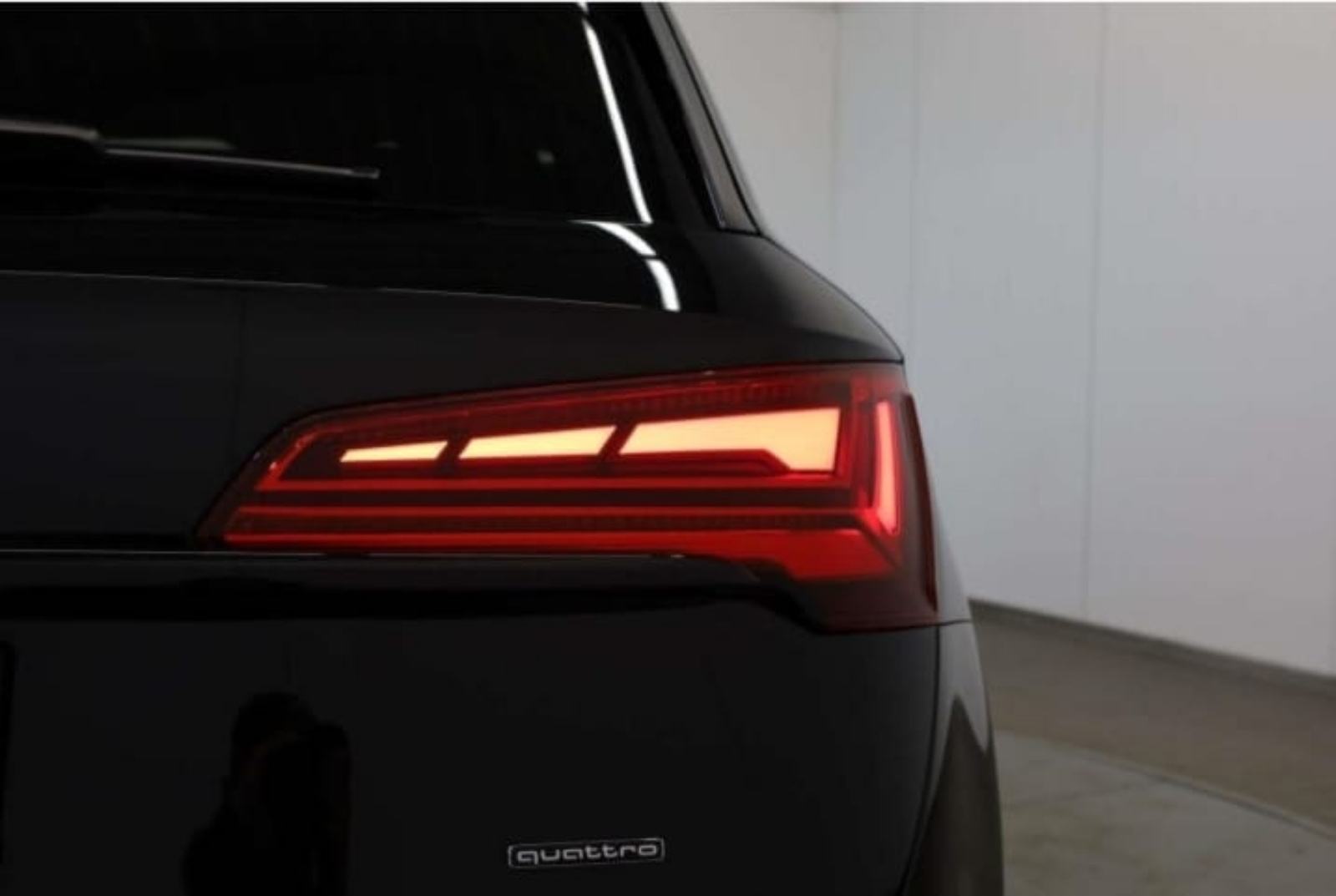 Audi Q5 50 TFSI e S-Line BLACK EDITION 299KS VIRTUAL KAM ACC MMI 1.VL, fotografija 20