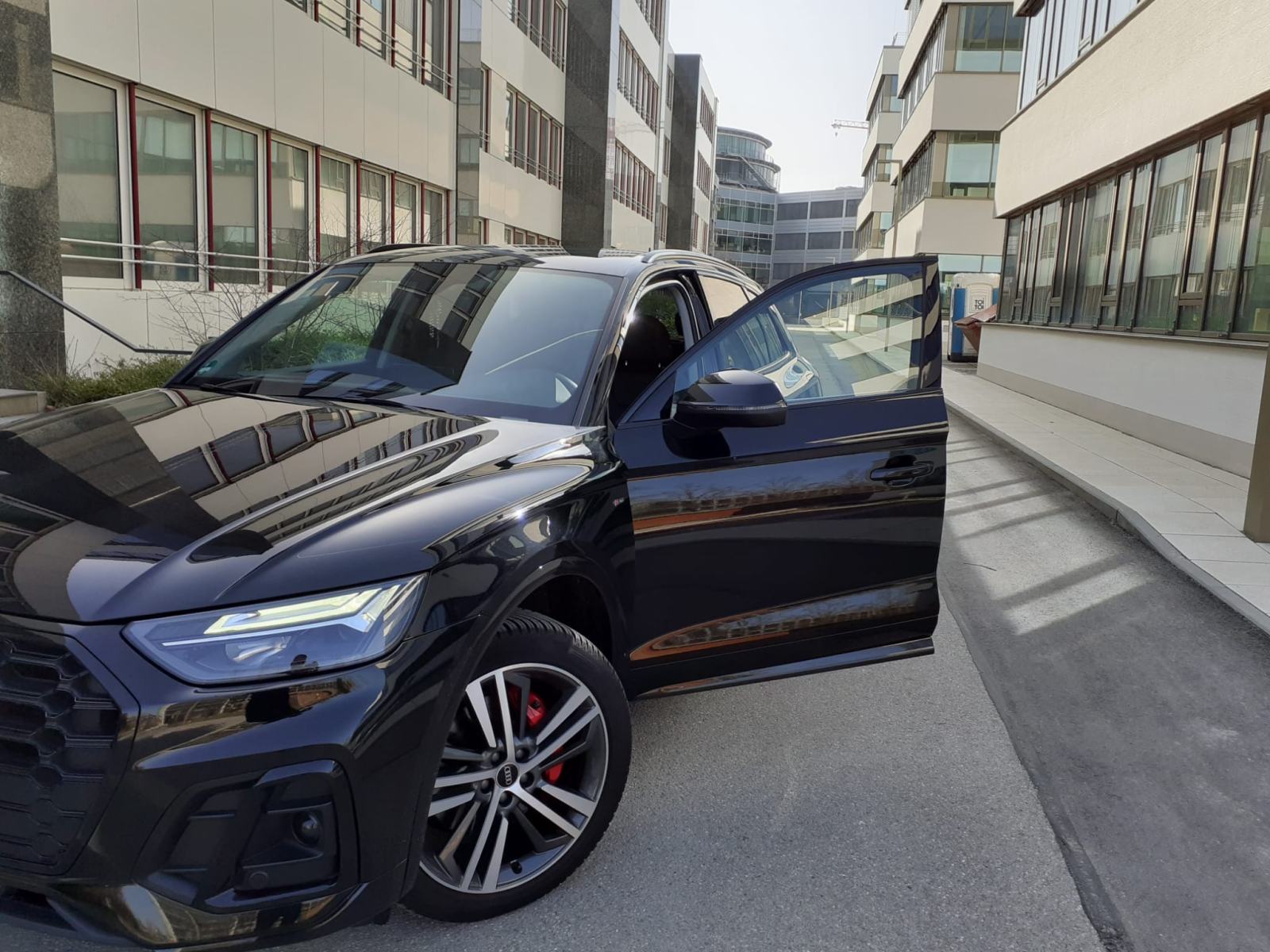 Audi Q5 50 TFSI e S-Line BLACK EDITION 299KS VIRTUAL KAM ACC MMI 1.VL, fotografija 7
