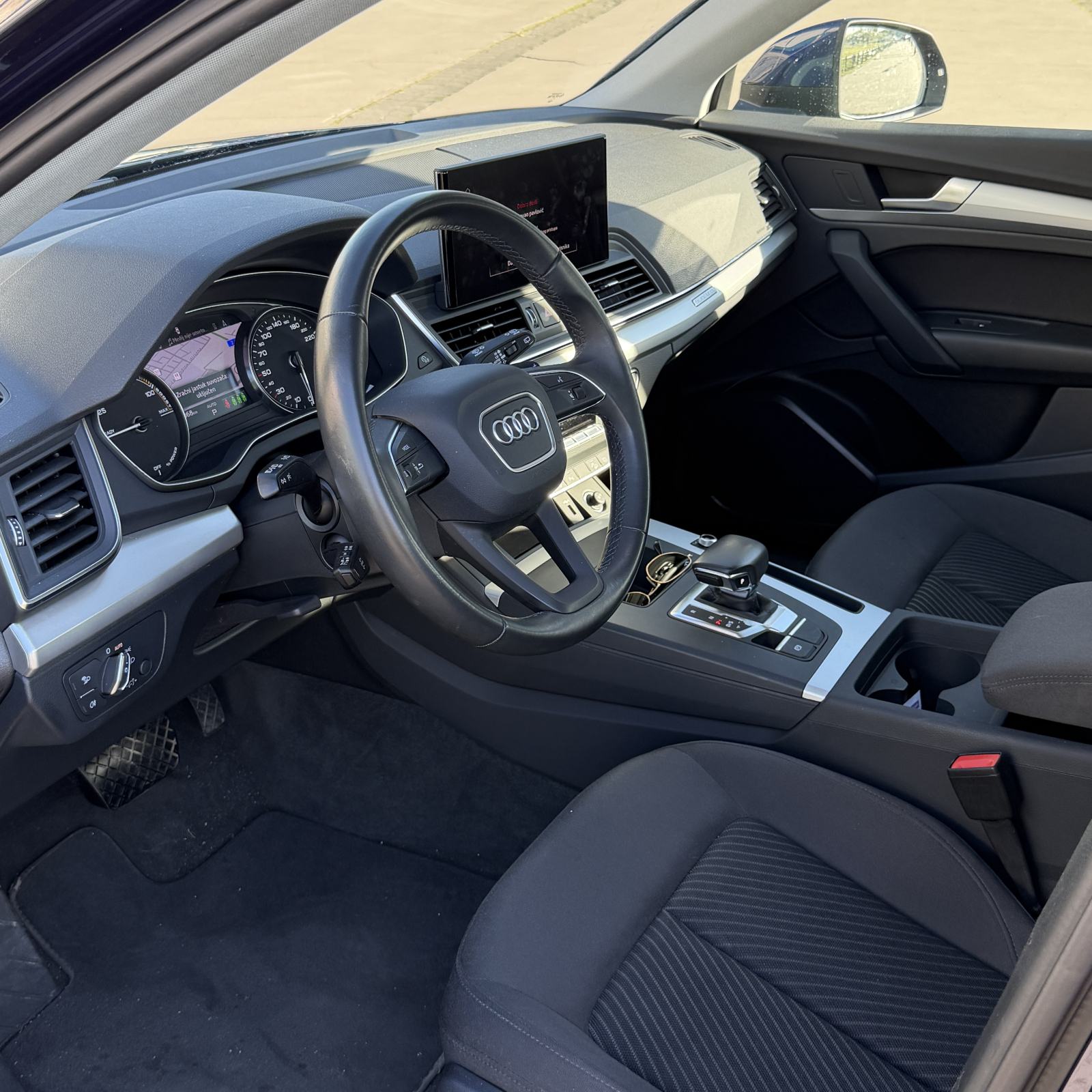 Audi Q5 50 TFSI e Quattro 299KS, fotografija 7