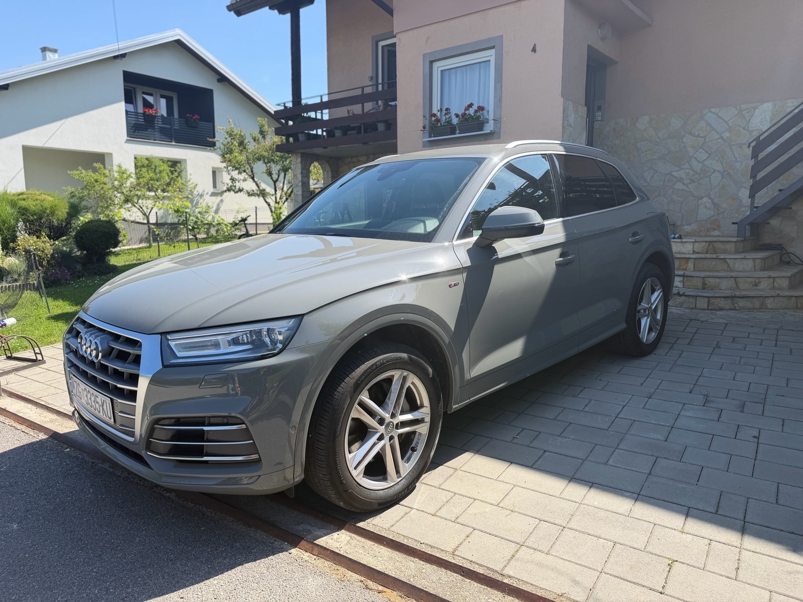 Audi Q5 50 TFSIe, fotografija 4