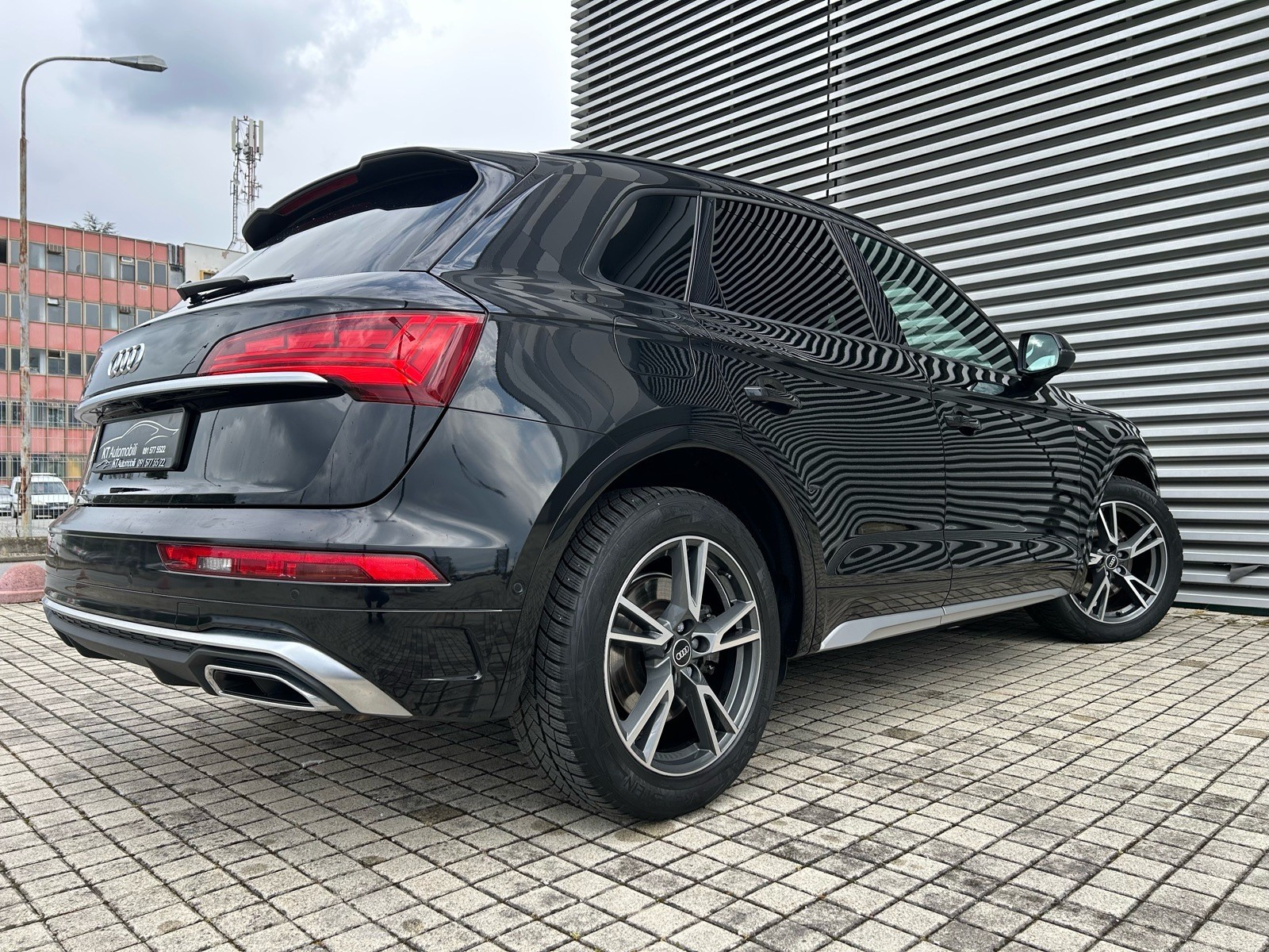 Audi Q5 55 TFSI-e•Aut.quattro•S line•Hybrid•Leasing•, fotografija 14